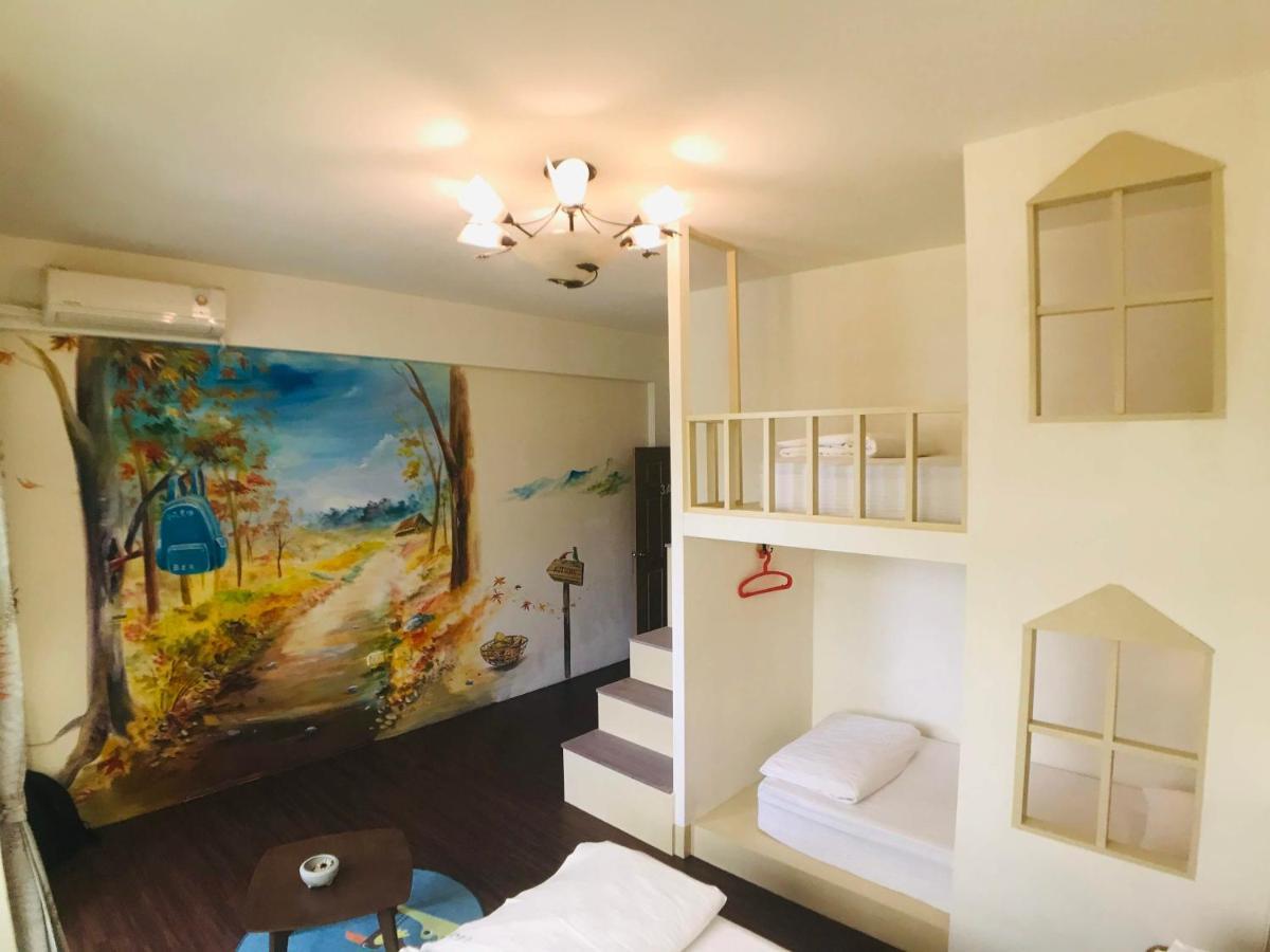 Shining Forest Hostel Хуалянь Экстерьер фото